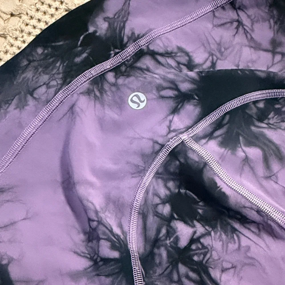 Lululemon high rise power thru legging size 6 - Picture 5 of 6